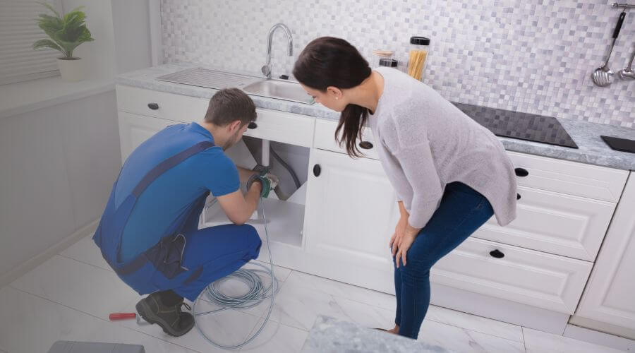 Expert burst pipe repair services in Lady Lake, FL